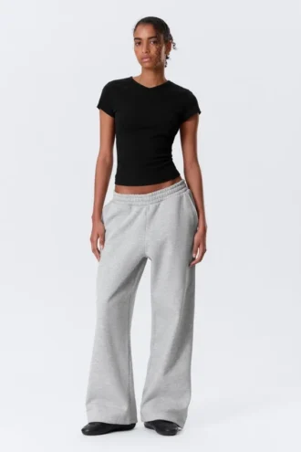 Pantalones de chándal holgados, largos y de tejido grueso – Gris jaspeado