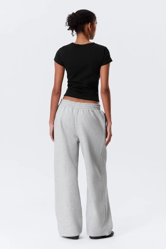 Pantalones de chándal holgados, largos y de tejido grueso – Gris jaspeado Pantalones de chándal holgados, largos y de tejido grueso – Gris jaspeado