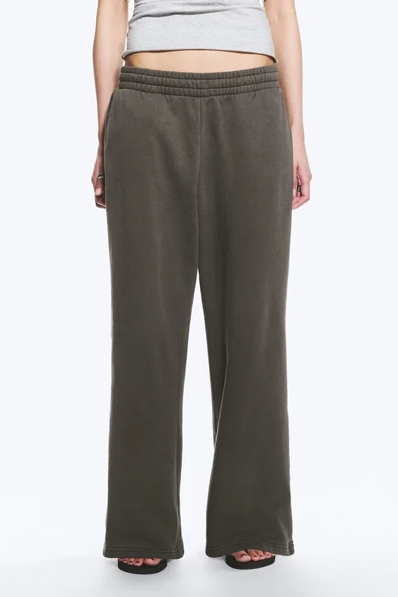 Pantalones de chándal holgados, largos y de tejido grueso – Gris oscuro lavado Pantalones de chándal holgados, largos y de tejido grueso – Gris oscuro lavado