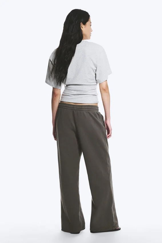 Pantalones de chándal holgados, largos y de tejido grueso – Gris oscuro lavado Pantalones de chándal holgados, largos y de tejido grueso – Gris oscuro lavado