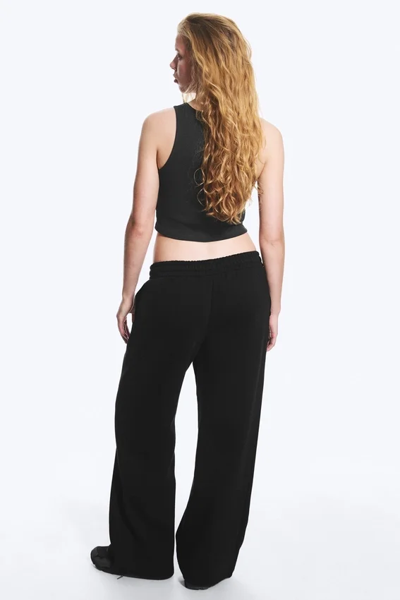 Pantalones de chándal holgados, largos y de tejido grueso – Negro Pantalones de chándal holgados, largos y de tejido grueso – Negro