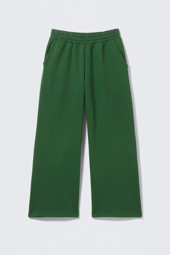 Pantalones de chándal holgados, largos y de tejido grueso – Verde oscuro Pantalones de chándal holgados, largos y de tejido grueso – Verde oscuro