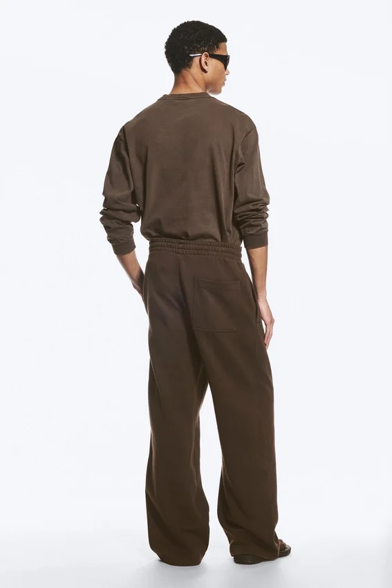 Pantalones de chándal holgados – Marrón oscuro Pantalones de chándal holgados – Marrón oscuro