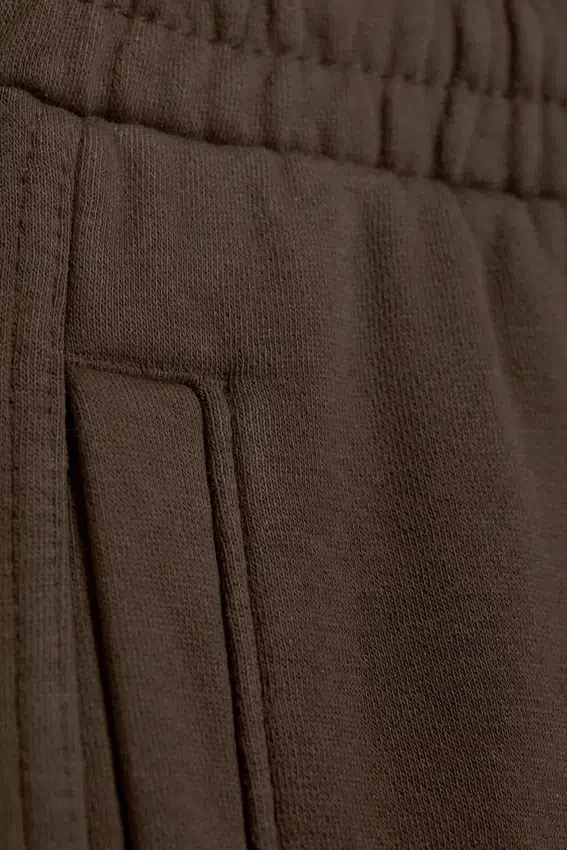 Pantalones de chándal holgados – Marrón oscuro Pantalones de chándal holgados – Marrón oscuro