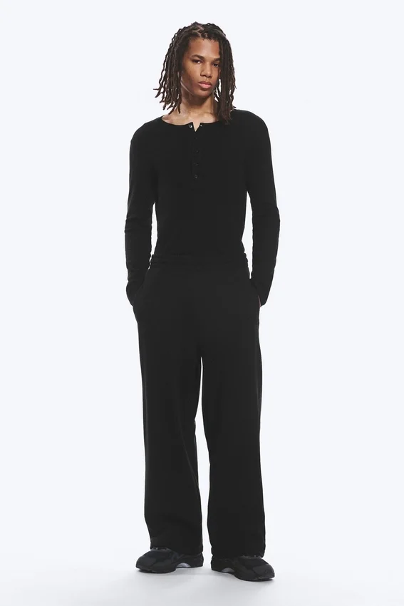 Pantalones de chándal holgados – Negro Pantalones de chándal holgados – Negro