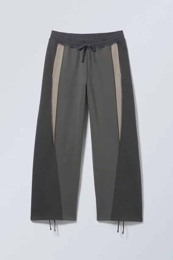 Pantalones de chándal Scott con bloques de color – Gris oscuro Pantalones de chándal Scott con bloques de color – Gris oscuro