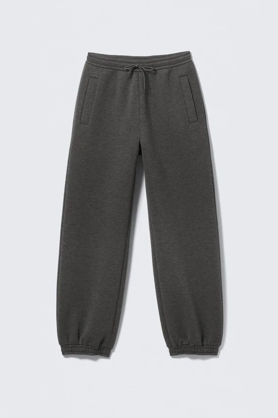 Pantalones de chándal Simon Scuba – Gris oscuro Pantalones de chándal Simon Scuba – Gris oscuro