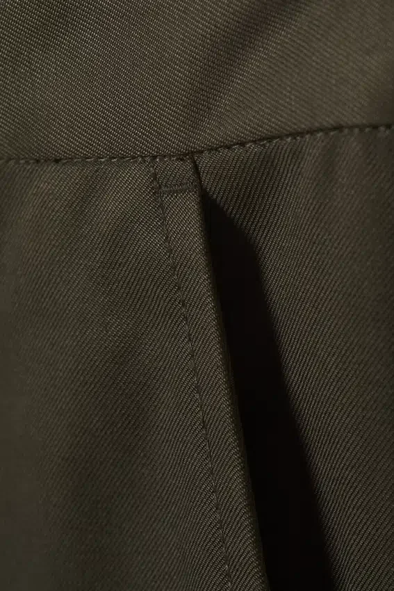 Pantalones de corte holgado – Gris oscuro Pantalones de corte holgado – Gris oscuro