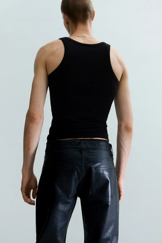 Pantalones de cuero de corte recto – Negro Pantalones de cuero de corte recto – Negro