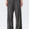 Pantalones de lyocell de pierna ancha sin cremallera – Rayas negras y grises Pantalones de lyocell de pierna ancha sin cremallera – Rayas negras y grises