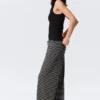 Pantalones de lyocell de pierna ancha sin cremallera – Rayas negras y grises Pantalones de lyocell de pierna ancha sin cremallera – Rayas negras y grises