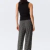 Pantalones de lyocell de pierna ancha sin cremallera – Rayas negras y grises Pantalones de lyocell de pierna ancha sin cremallera – Rayas negras y grises