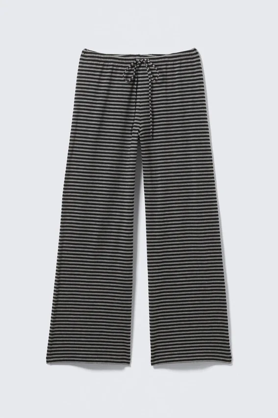 Pantalones de lyocell de pierna ancha sin cremallera – Rayas negras y grises Pantalones de lyocell de pierna ancha sin cremallera – Rayas negras y grises