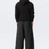 Pantalones de nailon de talle medio y corte holgado – Negro Pantalones de nailon de talle medio y corte holgado – Negro