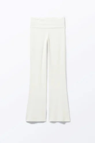 Pantalones de pijama acampanados de talle bajo – Blanco