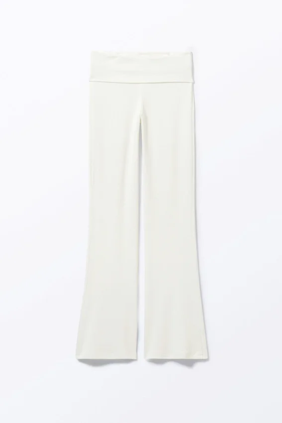 Pantalones de pijama acampanados de talle bajo – Blanco Pantalones de pijama acampanados de talle bajo – Blanco