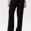 Pantalones de pijama holgados de talle medio – Negro Pantalones de pijama holgados de talle medio – Negro