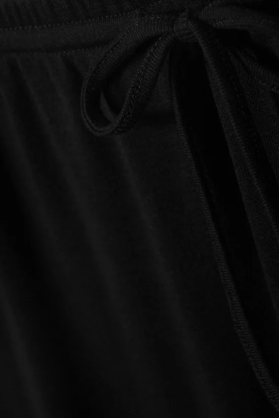 Pantalones de pijama holgados de talle medio – Negro Pantalones de pijama holgados de talle medio – Negro