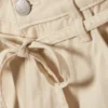 Pantalones de sarga de corte holgado y cintura baja – Beige claro Pantalones de sarga de corte holgado y cintura baja – Beige claro