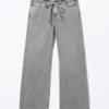Pantalones de sarga holgados de cintura baja – Gris polvoriento sobreteñido Pantalones de sarga holgados de cintura baja – Gris polvoriento sobreteñido