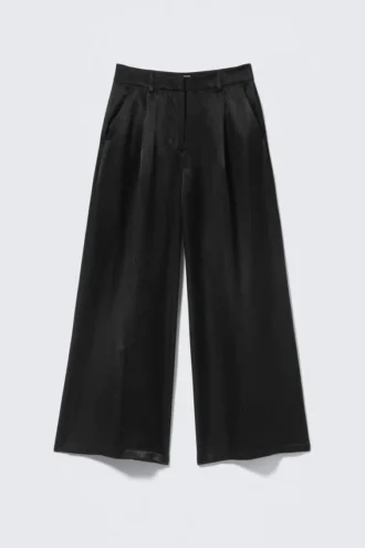 Pantalones de satén de cintura alta y pierna ancha – Negro