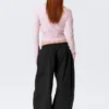 Pantalones de talle bajo con fruncidos y cordón – Negro Pantalones de talle bajo con fruncidos y cordón – Negro