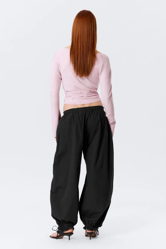 Pantalones de talle bajo con fruncidos y cordón – Negro Pantalones de talle bajo con fruncidos y cordón – Negro