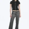 Pantalones de talle bajo, holgados y acampanados – Gris oscuro Pantalones de talle bajo, holgados y acampanados – Gris oscuro