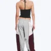 Pantalones de talle bajo y pierna ancha con bloques de color – Gris/Rosa/Rojo Pantalones de talle bajo y pierna ancha con bloques de color – Gris/Rosa/Rojo