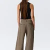 Pantalones de talle bajo y pierna ancha con efecto arrugado – Beige Pantalones de talle bajo y pierna ancha con efecto arrugado – Beige