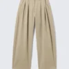 Pantalones de tiro bajo y pierna ancha con pliegues – Beige Pantalones de tiro bajo y pierna ancha con pliegues – Beige