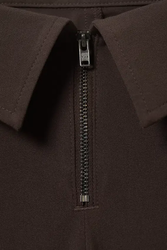 Pantalones de traje acampanados de talle bajo – Marrón oscuro Pantalones de traje acampanados de talle bajo – Marrón oscuro