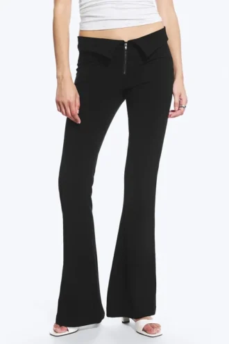Pantalones de traje acampanados de talle bajo – Negro