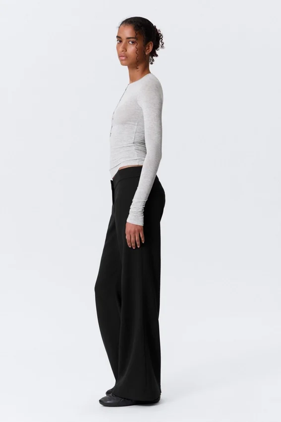 Pantalones de traje acampanados de talle medio – Negro Pantalones de traje acampanados de talle medio – Negro