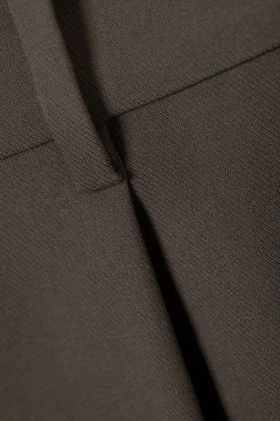 Pantalones de traje anchos de cintura baja – Dark Mole Pantalones de traje anchos de cintura baja – Dark Mole