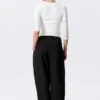 Pantalones de traje asimétricos de corte ancho – Negro Pantalones de traje asimétricos de corte ancho – Negro