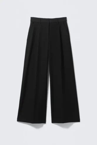 Pantalones de traje de cintura alta y pierna ancha con pliegues – Negro
