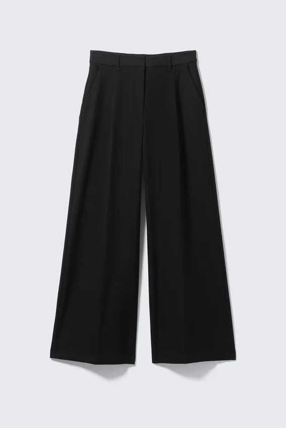 Pantalones de traje de cintura alta y pierna ancha con pliegues – Negro Pantalones de traje de cintura alta y pierna ancha con pliegues – Negro