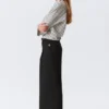 Pantalones de traje de cintura alta y pierna ancha – Negro Pantalones de traje de cintura alta y pierna ancha – Negro