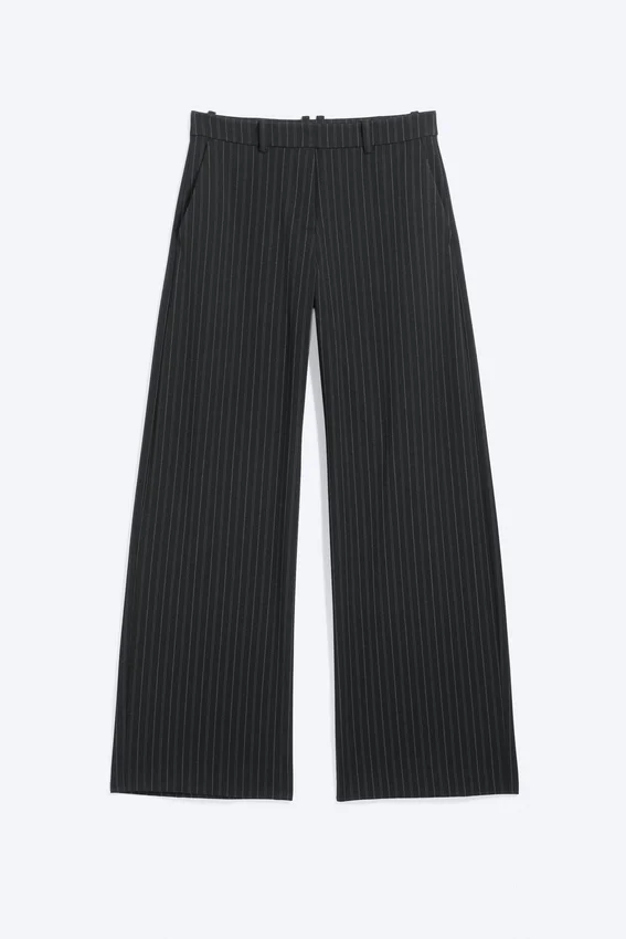 Pantalones de traje de corte holgado y cintura baja – Negro a rayas Pantalones de traje de corte holgado y cintura baja – Negro a rayas