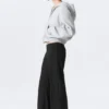 Pantalones de traje de talle bajo con cremallera lateral – Negro Pantalones de traje de talle bajo con cremallera lateral – Negro