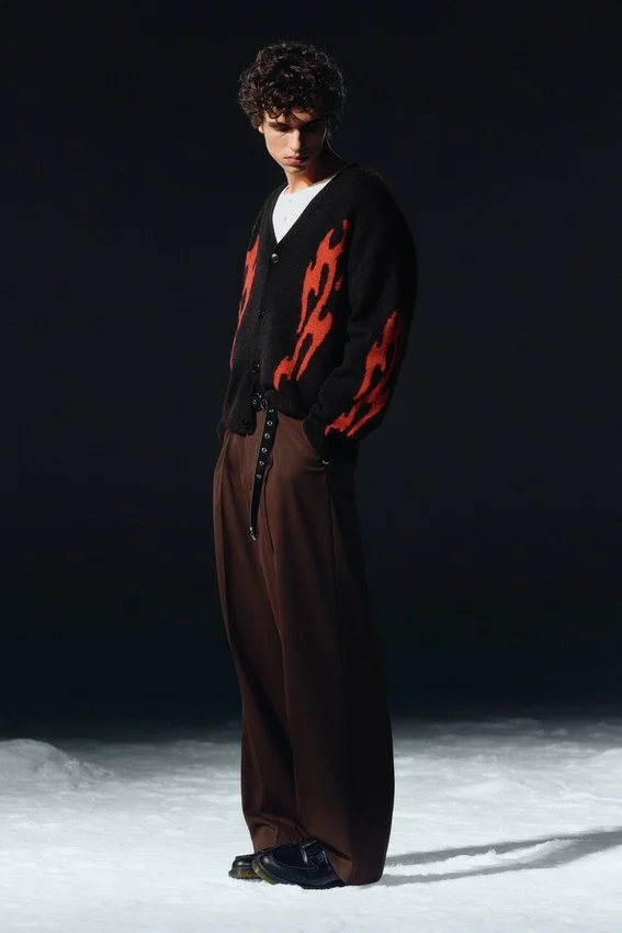 Pantalones de traje holgados con pliegues Nate – Marrón oscuro Pantalones de traje holgados con pliegues Nate – Marrón oscuro