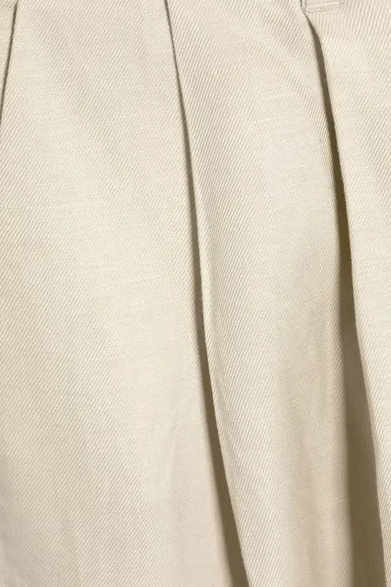 Pantalones de traje holgados de mezcla de lino Nate – Beige claro apagado Pantalones de traje holgados de mezcla de lino Nate – Beige claro apagado