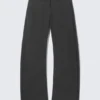 Pantalones de traje holgados de talle bajo con Barrel – Gris oscuro jaspeado Pantalones de traje holgados de talle bajo con Barrel – Gris oscuro jaspeado