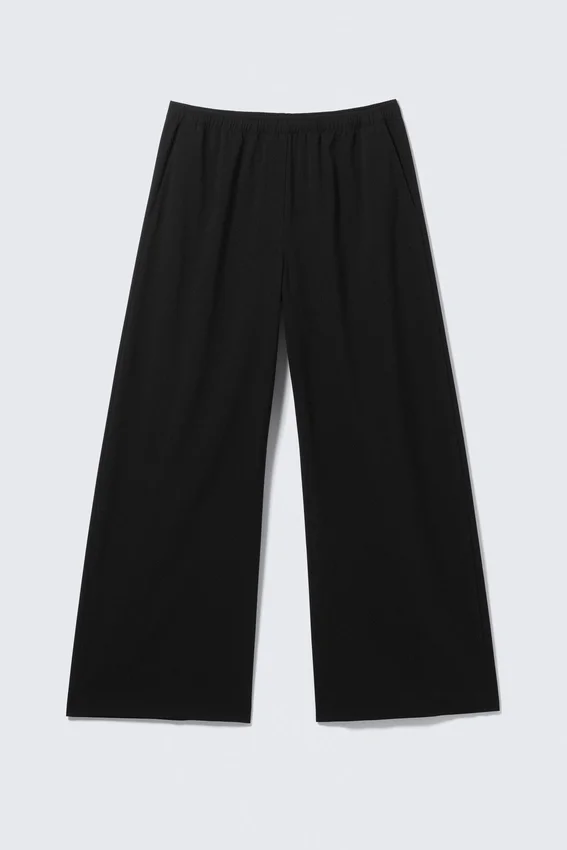 Pantalones de traje holgados de talle bajo – Negro Pantalones de traje holgados de talle bajo – Negro