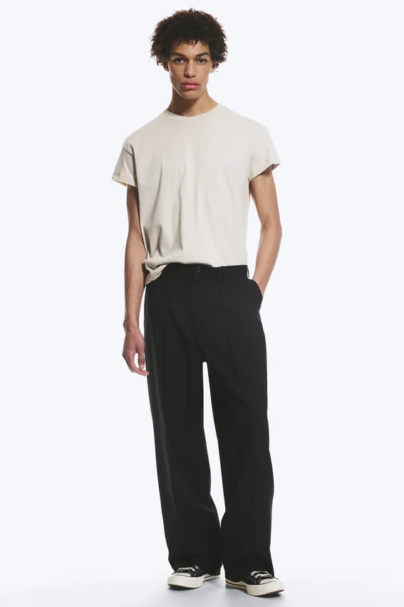 Pantalones de traje holgados Uno – Negro Pantalones de traje holgados Uno – Negro