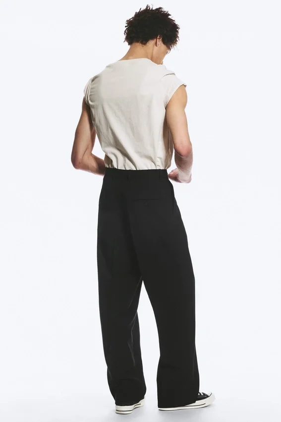 Pantalones de traje holgados Uno – Negro Pantalones de traje holgados Uno – Negro