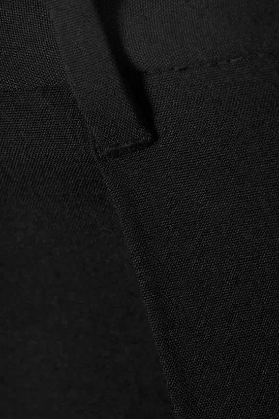 Pantalones de traje holgados Uno – Negro Pantalones de traje holgados Uno – Negro
