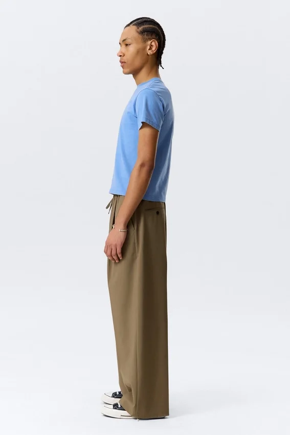 Pantalones de traje oversize – Beige Pantalones de traje oversize – Beige