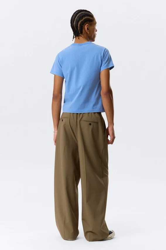 Pantalones de traje oversize – Beige Pantalones de traje oversize – Beige